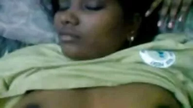 ধনী কেন্টস একটি কাস্টম-মেড ছানাকে বাংলা সেক্স video দুটি গর্তে চুদেছিল।