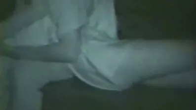 সেক্সি বেবিরা হট ছেলেদের সাথে সেক্স sex video বাংলা করে।