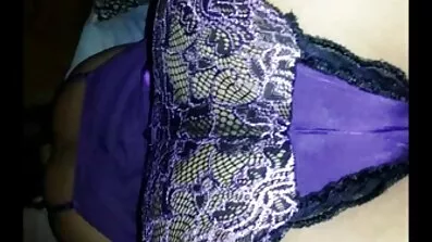 একটি শান্ত বাংলা চোদাচুদির ভিডিও দেখা মেয়ে দুই বন্দী কারাগারের পিছনে fucked