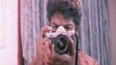 কিউটি তার বন্ধুর বাঙালি বৌদি সেক্স ভিডিও সাথে একটি থ্রিসম রাখার প্রস্তাব দিয়েছিল।