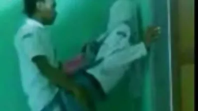 শৃঙ্গাকার পারিবারিক বন্ধু পিছন থেকে বাংলাদেশি সেক্য ভিডিও চিক fucks