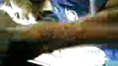আবেগপ্রবণ প্রেমীরা একটি মোটা আফ্রিকান বাংলা sex video মহিলাকে বড় বান দিয়ে চোদাচুদি করে।