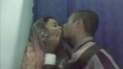 তার অল্প বয়স্ক বাংলা মা ছেলে সেক্স ভিডিও ছানা এর মুখের মধ্যে fucks এবং cums