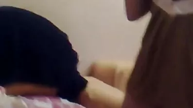 একটি সাদা বাংলা সেক্স ভিডিও বাংলা সেক্স ভিডিও বিছানায় একটি উজ্জ্বল বেডরুমে, সুন্দরীরা সেক্স করেছিল।